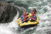 Tongariro River Rafting grade 4.Chjelg
